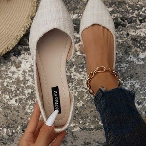 Women's Cream Flats